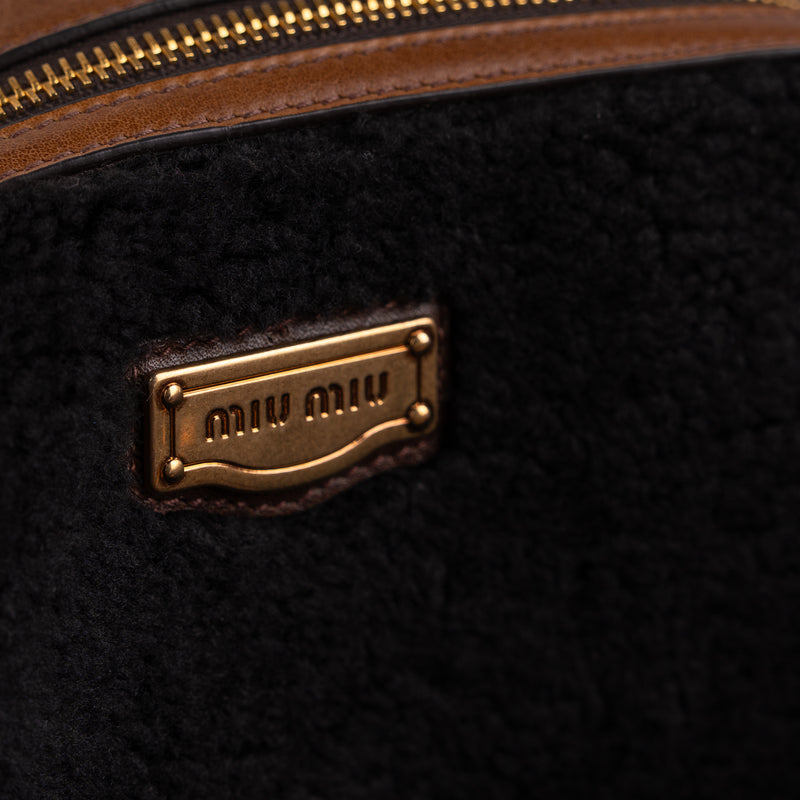 Miu Miu Vitello Shine