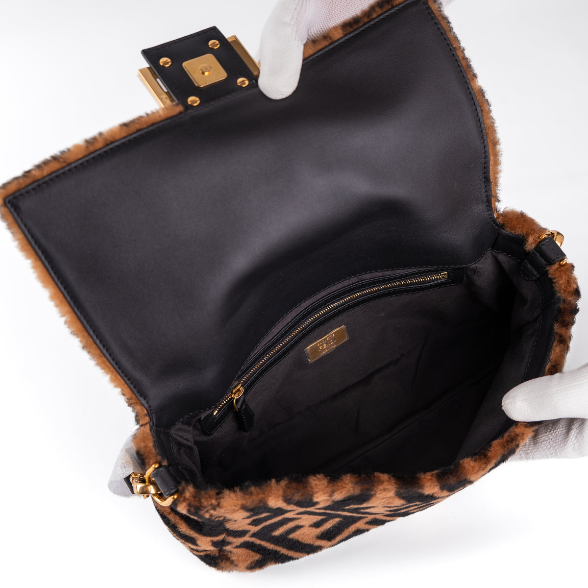 FF Fur Fendi Baguette