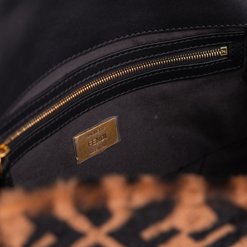 FF Fur Fendi Baguette