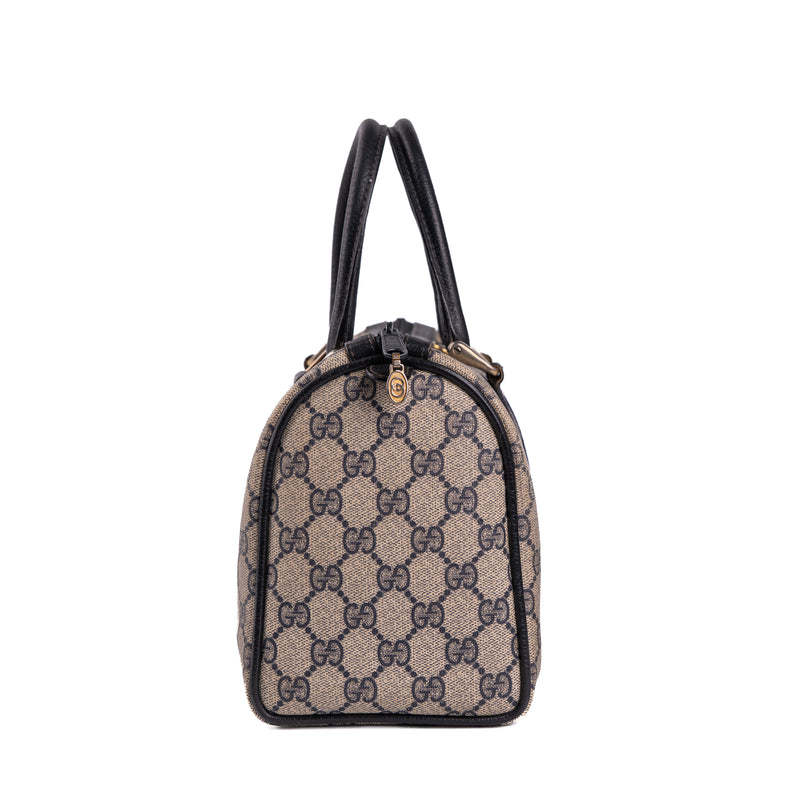 Gucci Vintage GG Supreme Boston