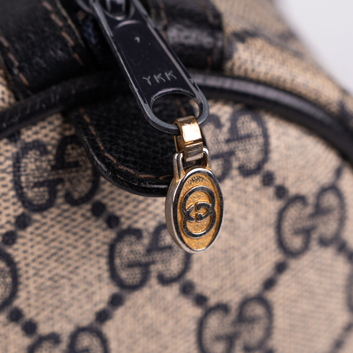 Gucci Vintage GG Supreme Boston