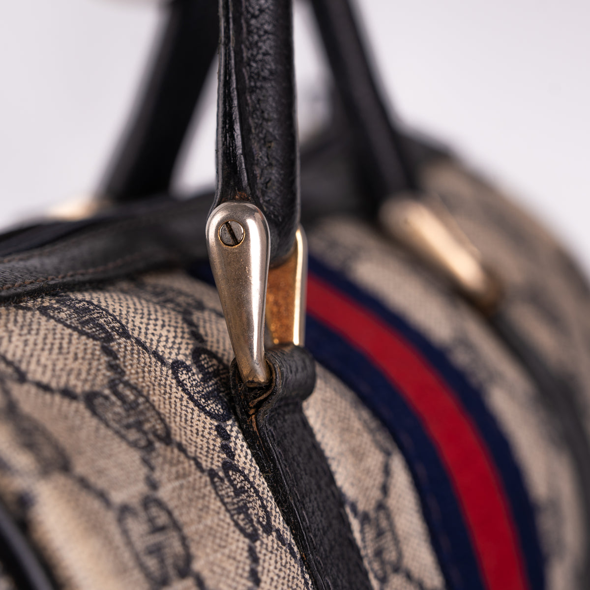 Gucci Vintage GG Supreme Boston