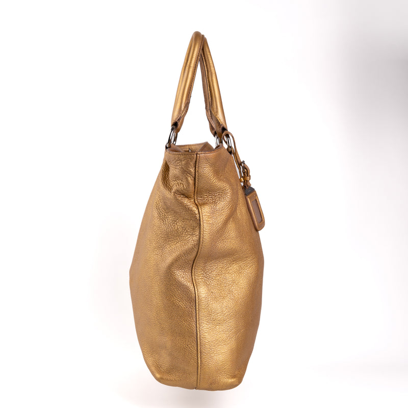 Prada Cervo Antik Tote Ouro