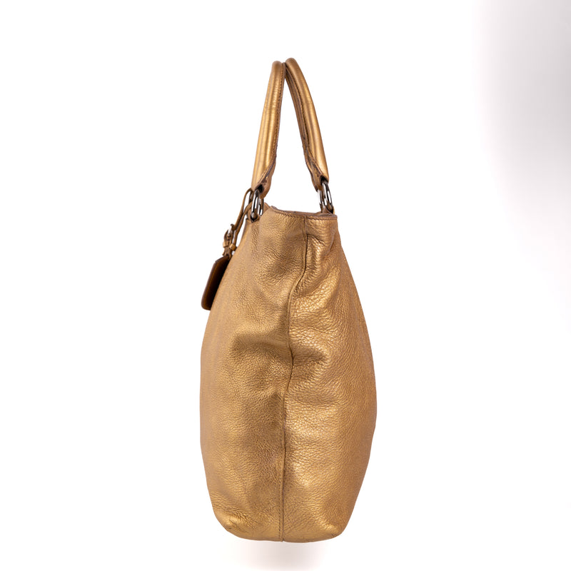 Prada Cervo Antik Tote Ouro