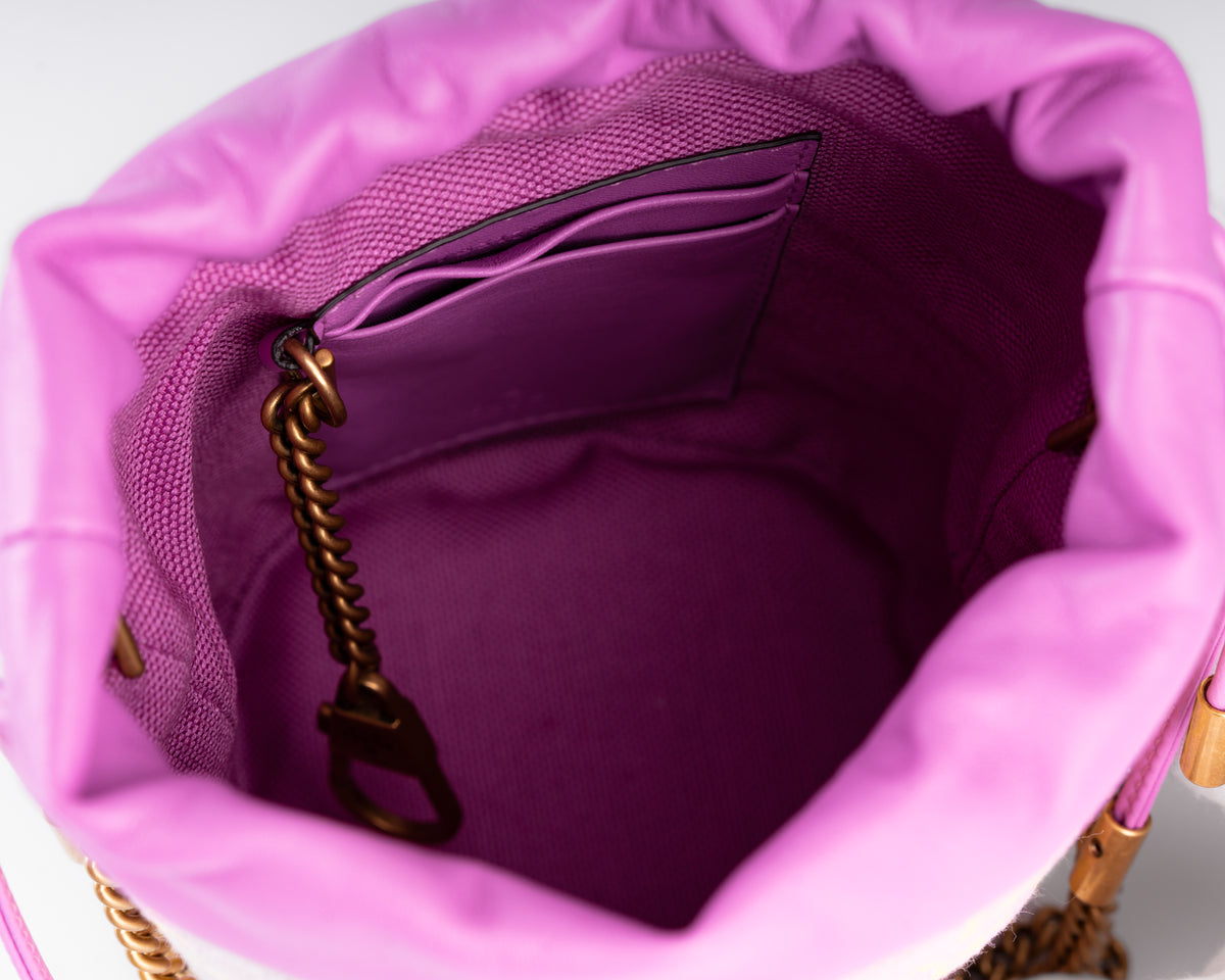 Gucci GG Marmont Matelassé Mini Bucket