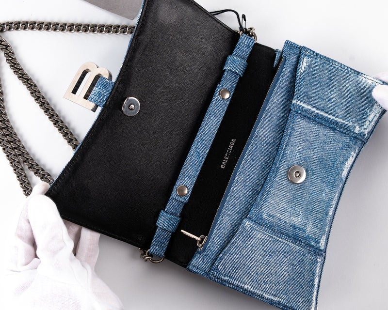 Balenciaga Hourglass Wallet on Chain (Denim-Embossed Calfskin, Blue)