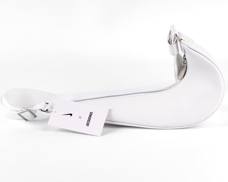Jacquemus x Nike Le Swoosh Bag (White)