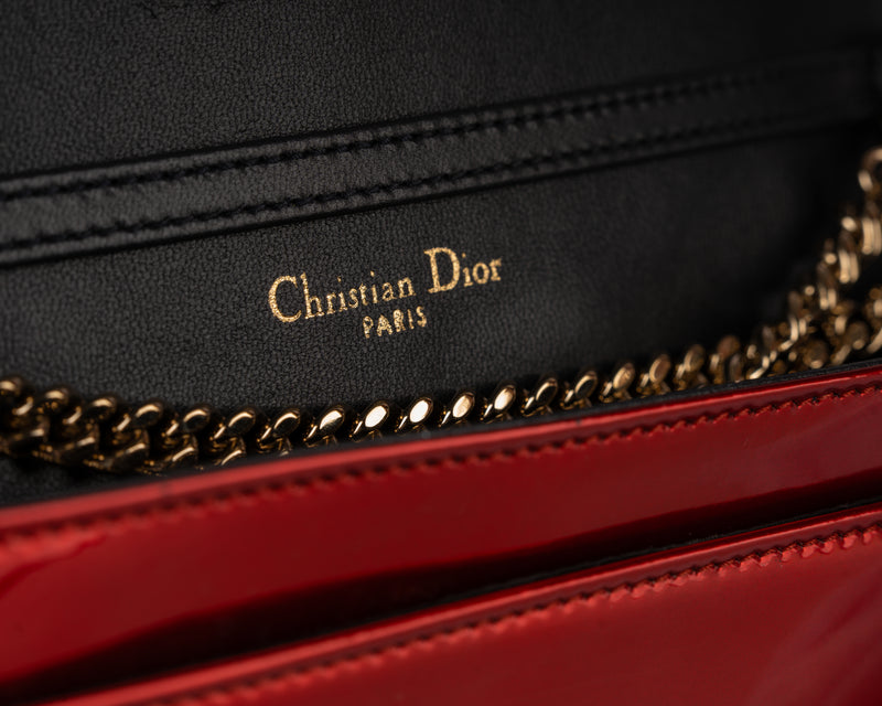 Christian Dior Diorama Wallet on Chain (Metallic Red)