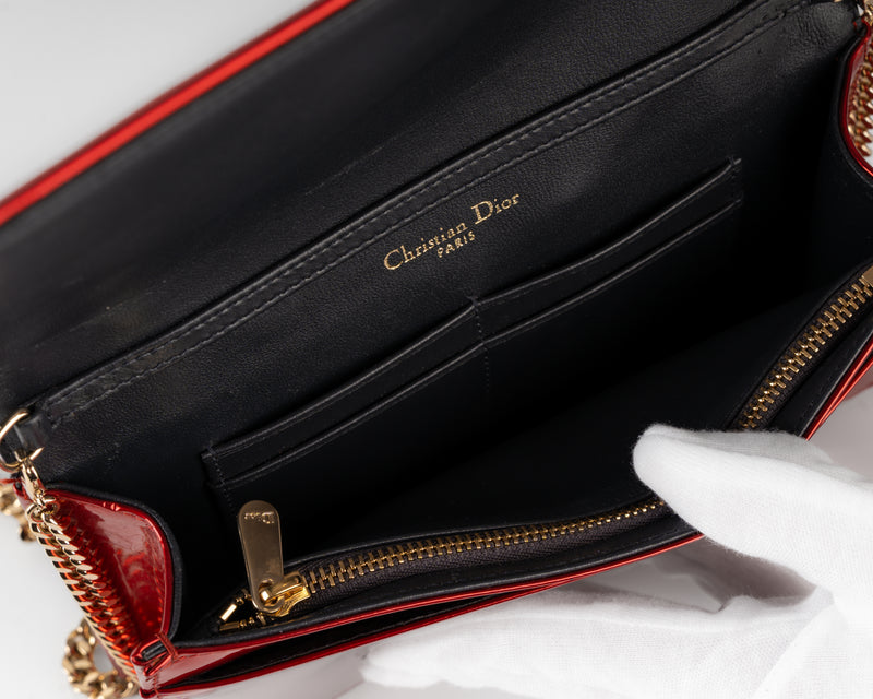 Christian Dior Diorama Wallet on Chain (Metallic Red)